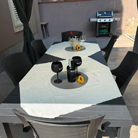 Hébergement de vacances Nicky *